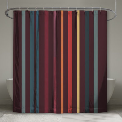 Rideaux de douche colorés à rayures verticales très longs