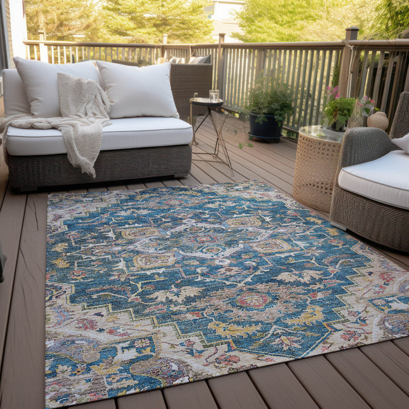 Malchow Washable Oriental Indoor / Outdoor Rug, Rectangle 2'6" x 3'10"