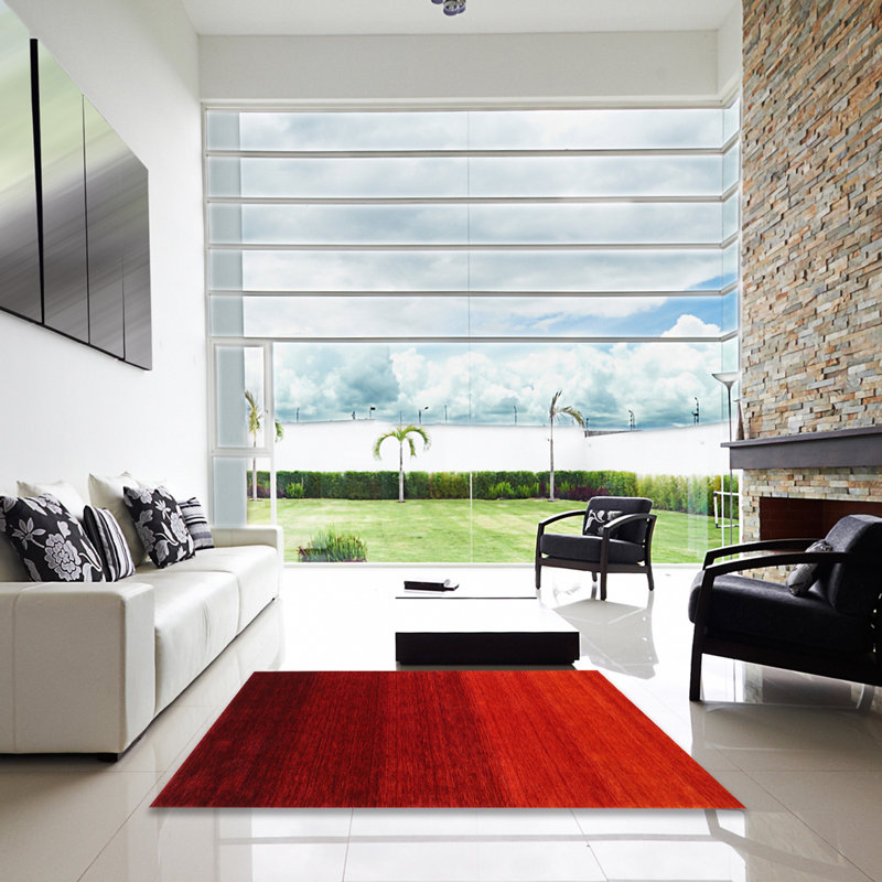 Tapis rouge Hagert, Carré 7 pi