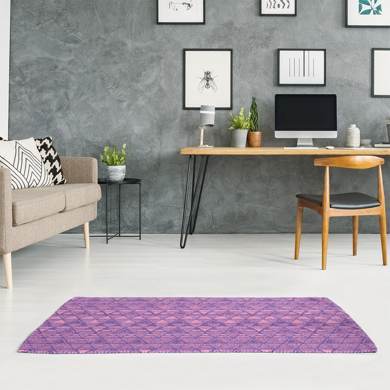 Triangles rose Tapis décoratif, Rectangle 5 pi x 7 pi