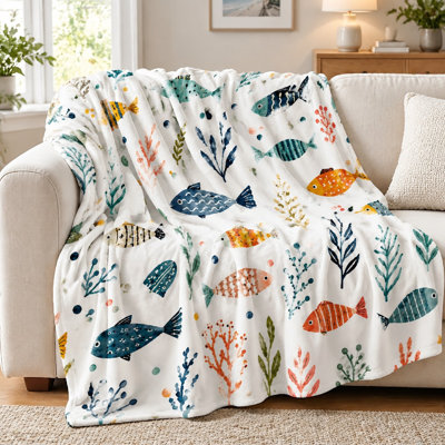 1Pcs Cute Fish Print Flannel Blanket – Watercolor Ocean Design;Soft and CozyMachine WashablePerfect for Couch, Bed, or SofaIdeal Living Room, Bedroom, TravelA Whimsical Decorative Accent. Bedding and sofa items