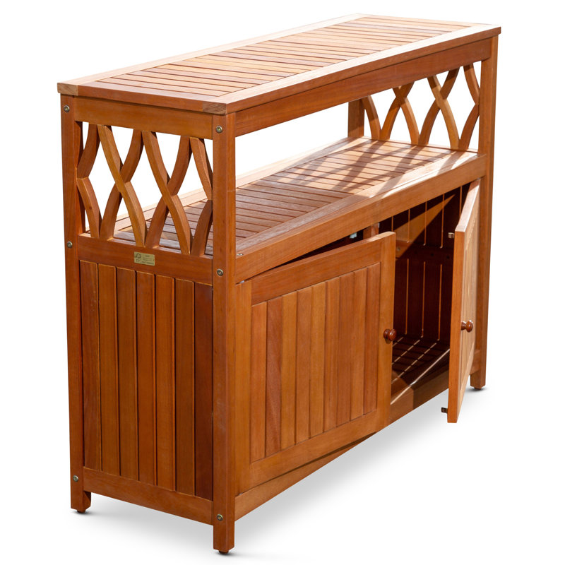 Buffet en eucalyptus, Naturel