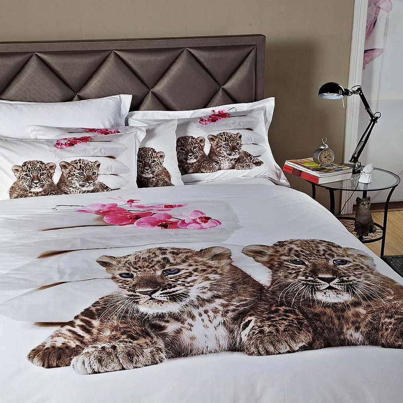 Duvet Cover, Queen Duvet Cover + 5 Additional Pieces