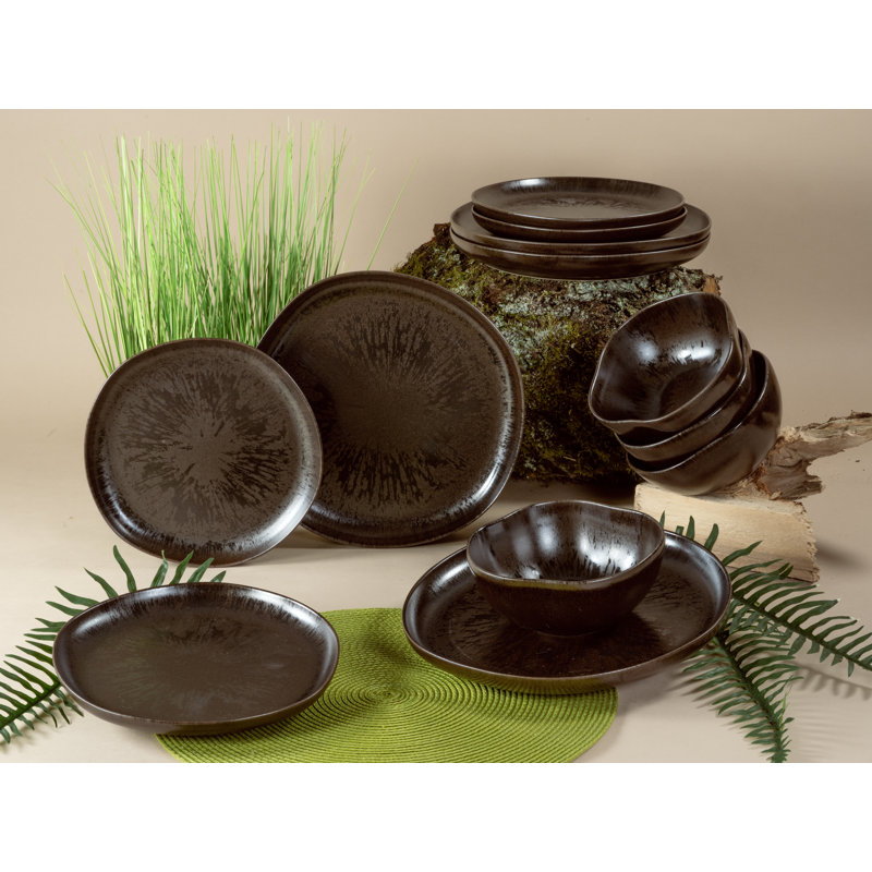 ?12 Piece Dinnerware Set, Service for 4
