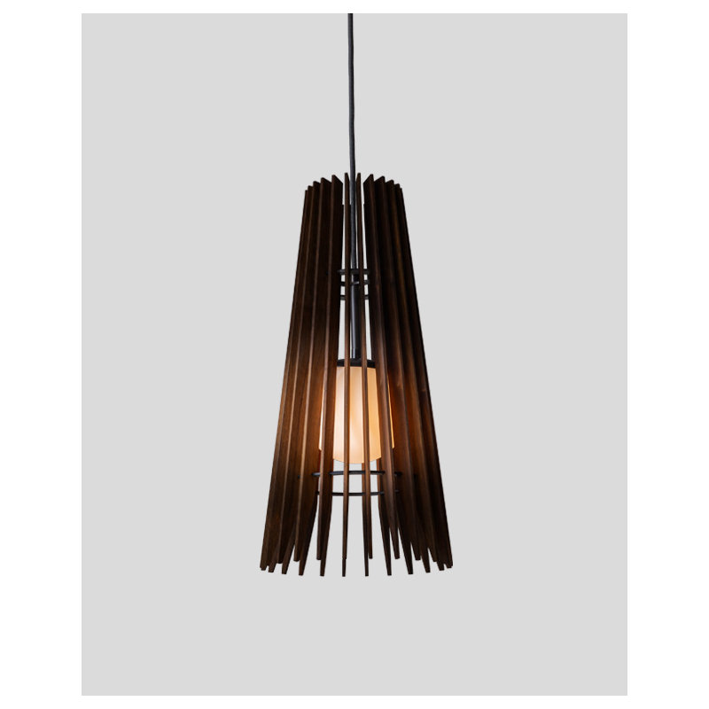 Luminaire suspendu conique simple à 1 lumière Lex E12, H 19 po x l 9,2 po x P 9,2 po, Noyer teint foncé, Noir
