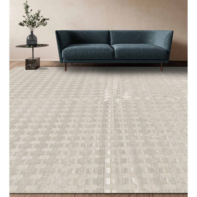 Area Rug in Beige, Rectangle 6'4" x 9'7"