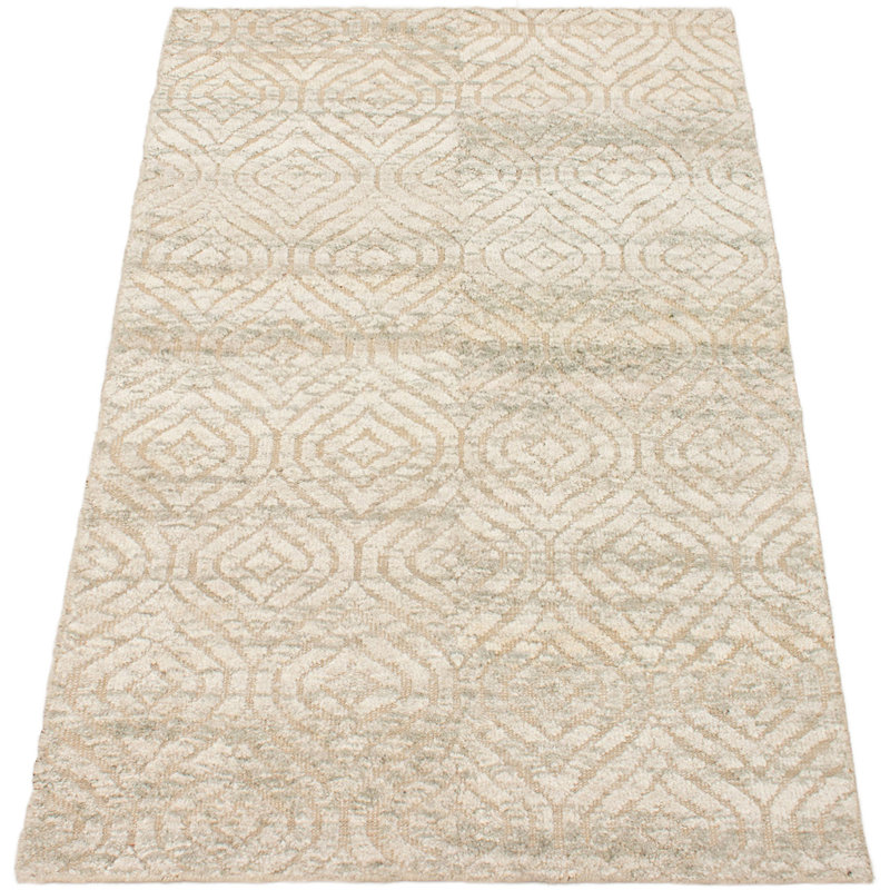 Tapis unique transitionnel crème en laine noué à la main des années 2010 de 4 pi 11 po x 7 pi 11 po Phillipa
