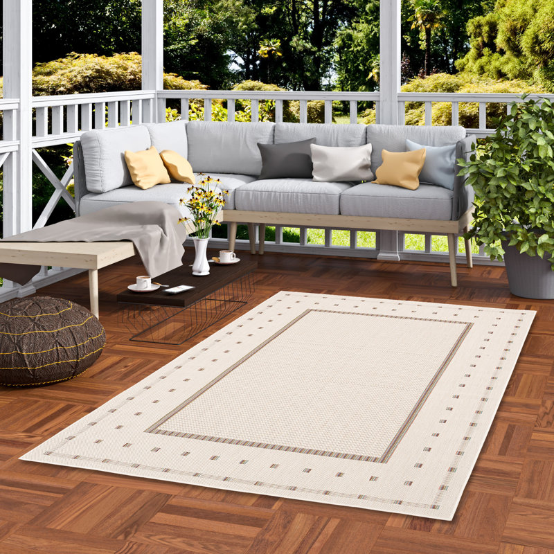 Snyder Geometric Indoor / Outdoor Area Rug, Rectangle 140 x 200cm