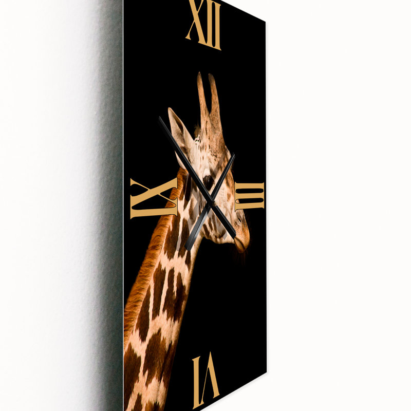 Gros plan sur une horloge murale IV, Grand