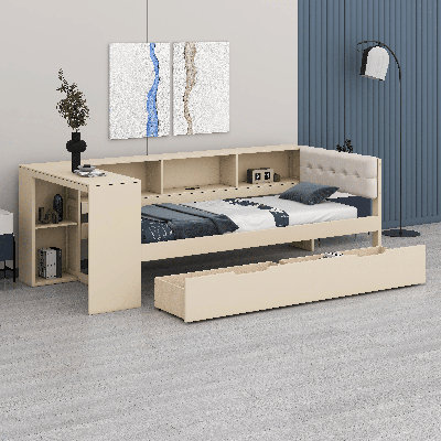 Lit plateforme simple en bois avec tête de lit tapissier, tablettes, tiroirs et station de charge