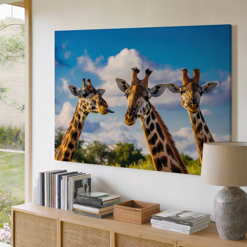 Toile dans un magnifique plan rapproché, trois girafes qui dominent la scène, art mural, H 11 po x l 14 po
