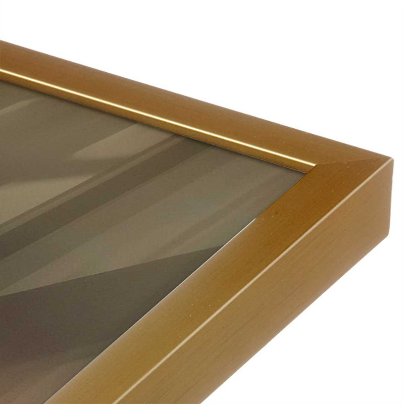 «Chicken in the Sun II» par Nathan Larson, reproduction d'art, H 32 po x l 48 po, Doré