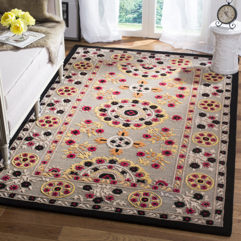 Eatonville Hand Tufted Wool Floral Rug, Rectangle 5' x 8'