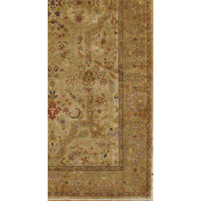 Tapis beige/doré en laine noué la à la main Gribble
