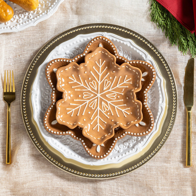 Snowflake Shaped Gingerbread Embossed Ceramic Appetizer Plaste