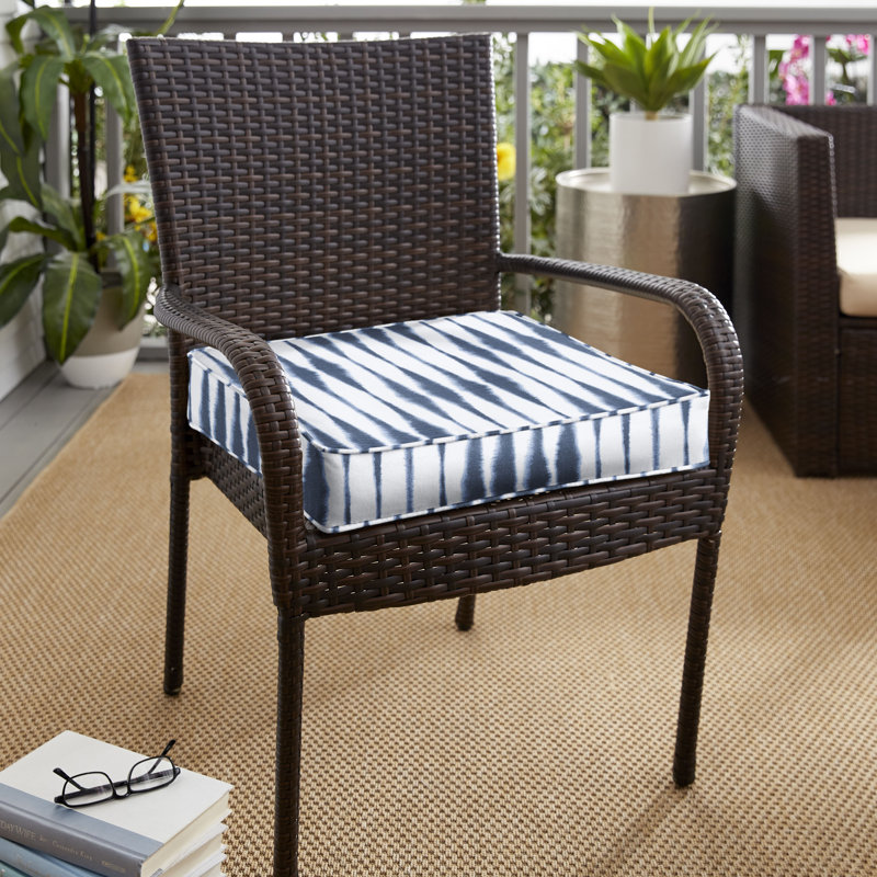 Rialto Outdoor 2.5'' Dining Chair Seat Cushion, Cushion 18.00" W x Cushion 17.00"