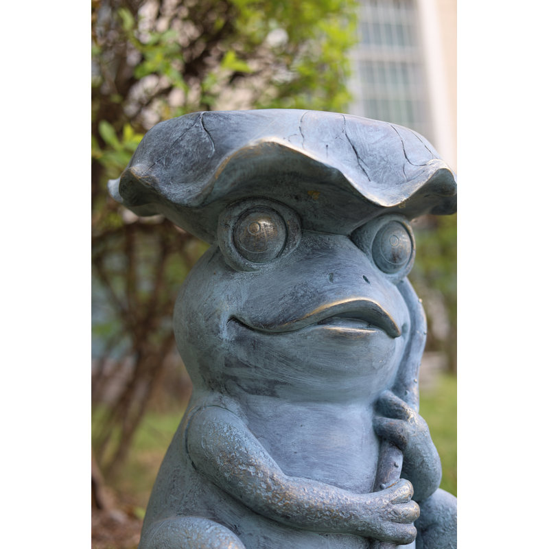 Statue de jardin avec grenouille et lumière solaire