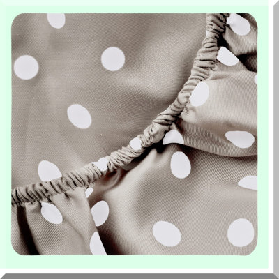 Luxury Polka Dot Cotton Blend Sheet Set - 600 Thread Count - Soft Weave - Elastic Deep Pocket Fitted Sheet, Flat Sheet, Pillowcase - Light Grey Bedding