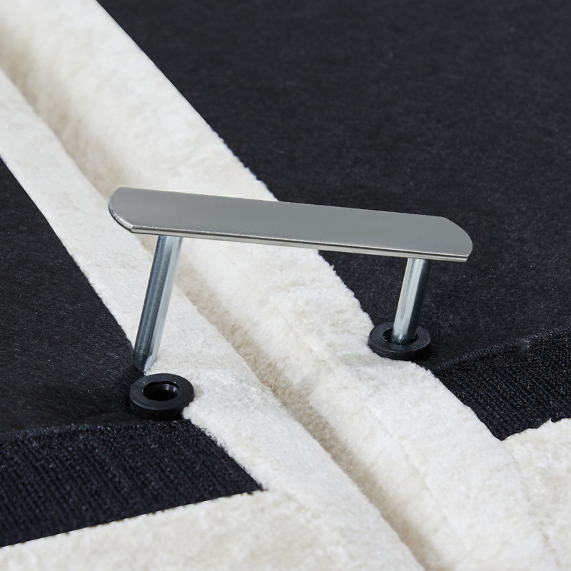 Causeuse modulaire en velours l 76,6 po Geneveve avec 2 repose-pieds, conception capitonnée, jupe à franges, Beige