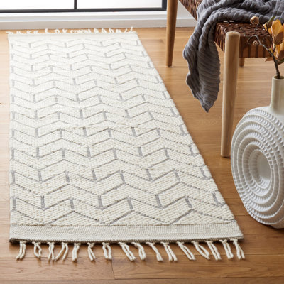 Aloin Hand Loomed Nz Wool/Cotton Geometric Rug in Ivory
