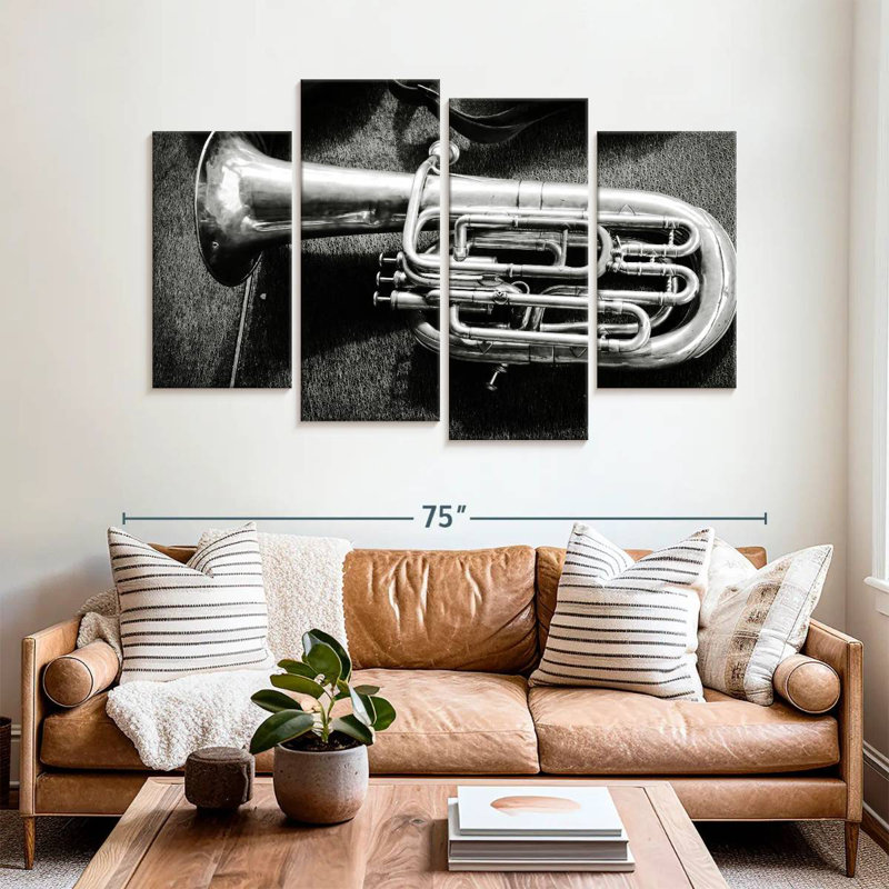 Abarca Tuba, H 42 po x l 68 po