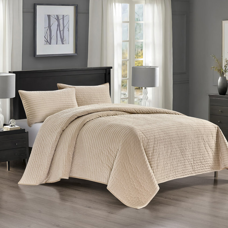 Ensemble de courtepointe en velours taupe Pointehaven, Taupe, Courtepointe pour lit double/grand et 2 taies déc