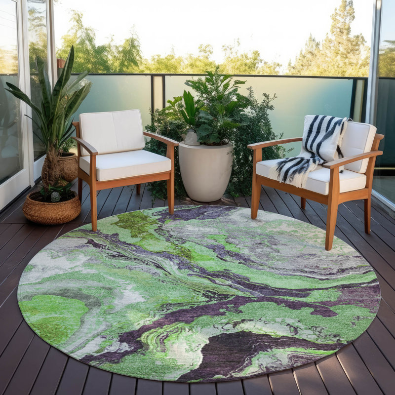 Machine Washable Indoor/Outdoor Xhevrie Green Rug, Round 8'