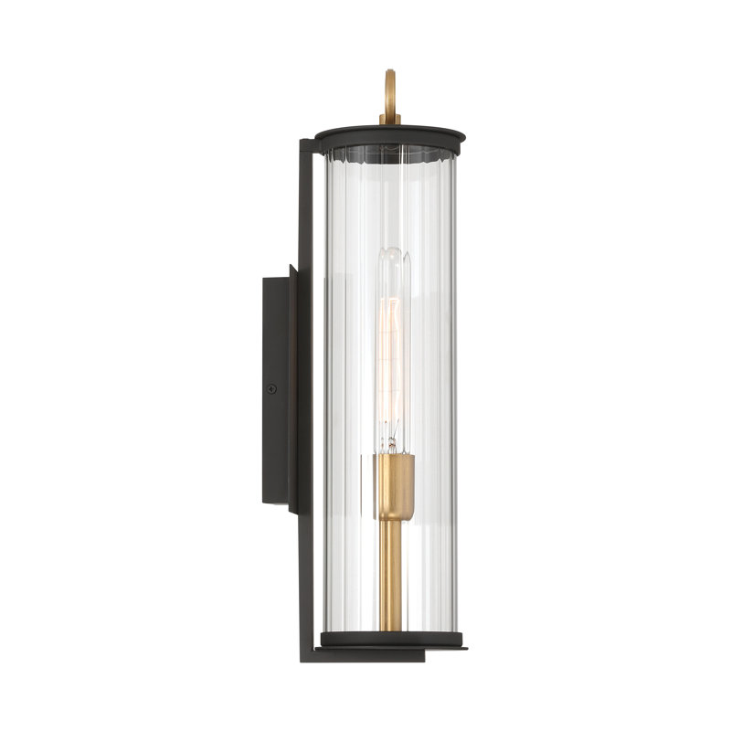 1 Applique murale d'extérieur 1 lumière, H 19,25 po x l 5 po x P 6,25 po