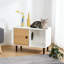 Maison pour chat polyvalente en bois avec coussin moelleux et espace de rangement pour animaux de compagnie