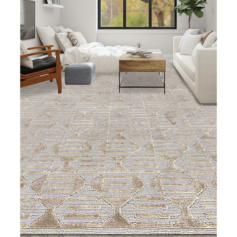 Hand-Knotted High-Quality Gray Area Rug
