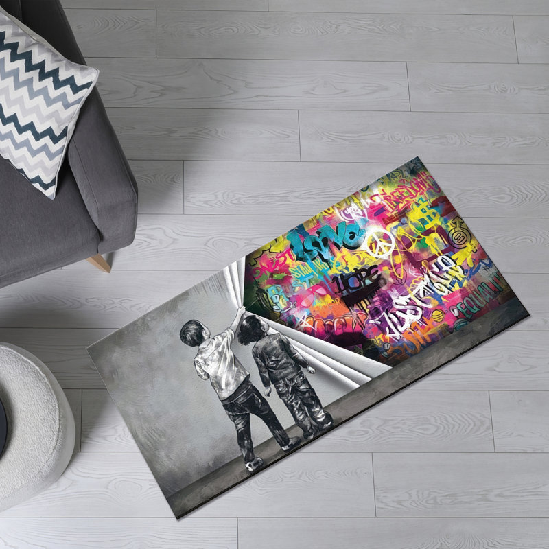 Stylish Non-Woven Thin Type Printed Rug with Intricate Geometric Design Ideal for Adding a Modern Touch to Any Living Space