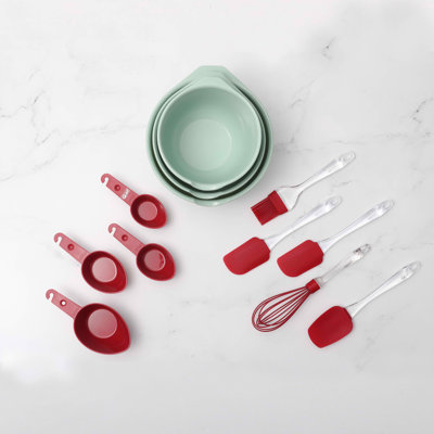 Glad 12 Piece Baking Basics Set in Various Colors