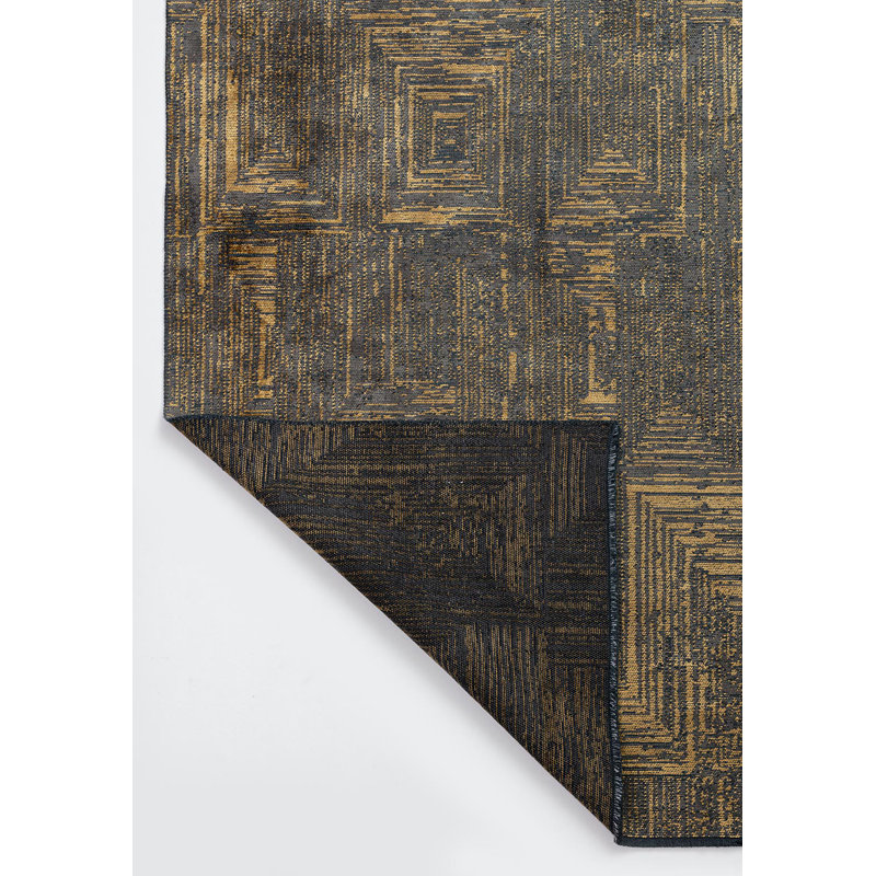 Tapis traditionnel à motif géométrique, Rectangle 7 pi 10 po x 9 pi 10 po