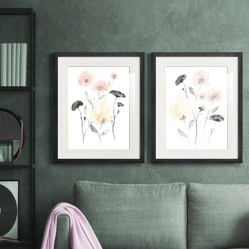 «Blush & Black Wildflowers I», reproduction encadrée de qualité supérieure - prête à être accrochée