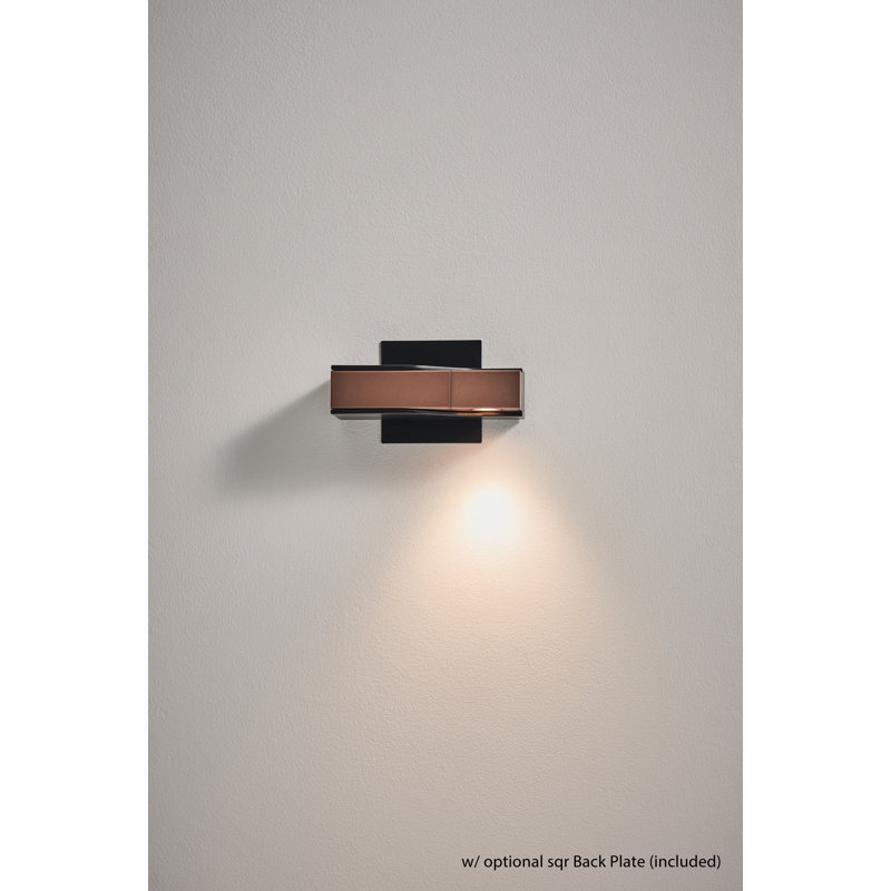 WÚ 1 - Light Armed Sconce, Pearl Cocoa/Matte Black