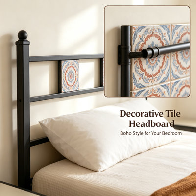 Structure de lit double en métal noir, tête de lit décorative Boho, espace de rangement sous le lit, lattes en acier robustes, assemblage facile pour la chambre à coucher