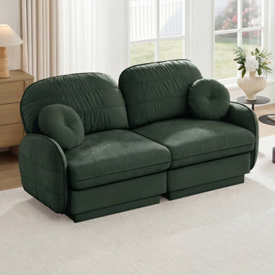 Canapé-lit en chenille vert avec coussins ronds et coussins de dossier matelassés, structure à 2 couches, pieds de cadre encastrés, conception ergonomique, assemblage facile, siège profond pour le salon