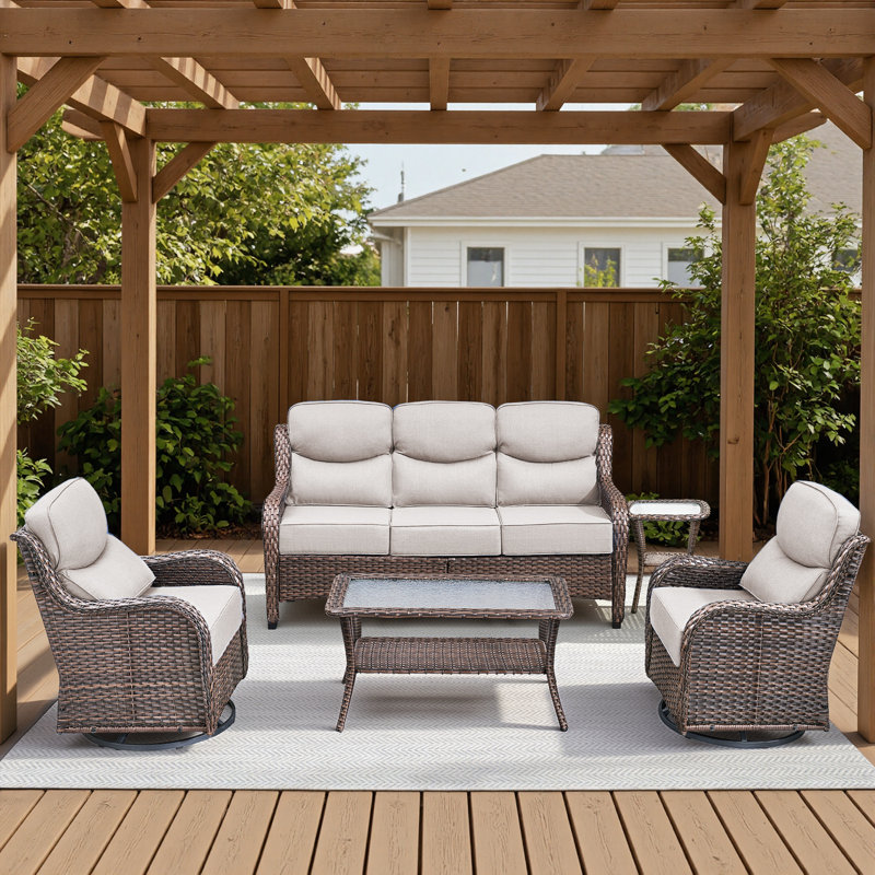 Ensemble 5 pièces de canapé de patio et de chaises pivotantes en osier avec table basse, Beige, Brun