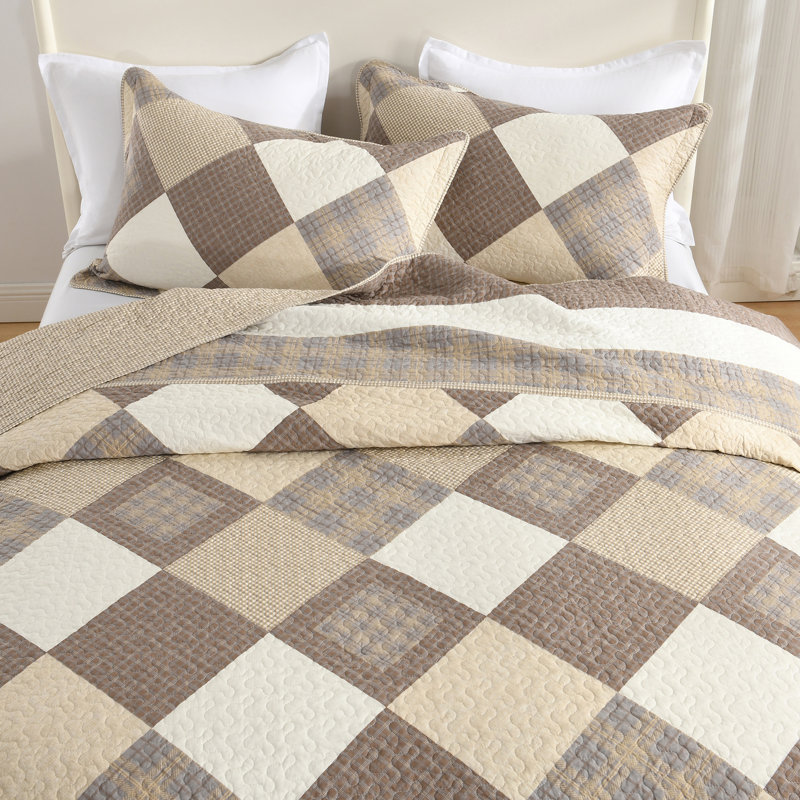 100% Cotton 120" x 120" 3-Piece Oversized Reversible Bedspread Set, King/California King bedspread + 2 Pillow Shams
