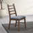 Gris foncé