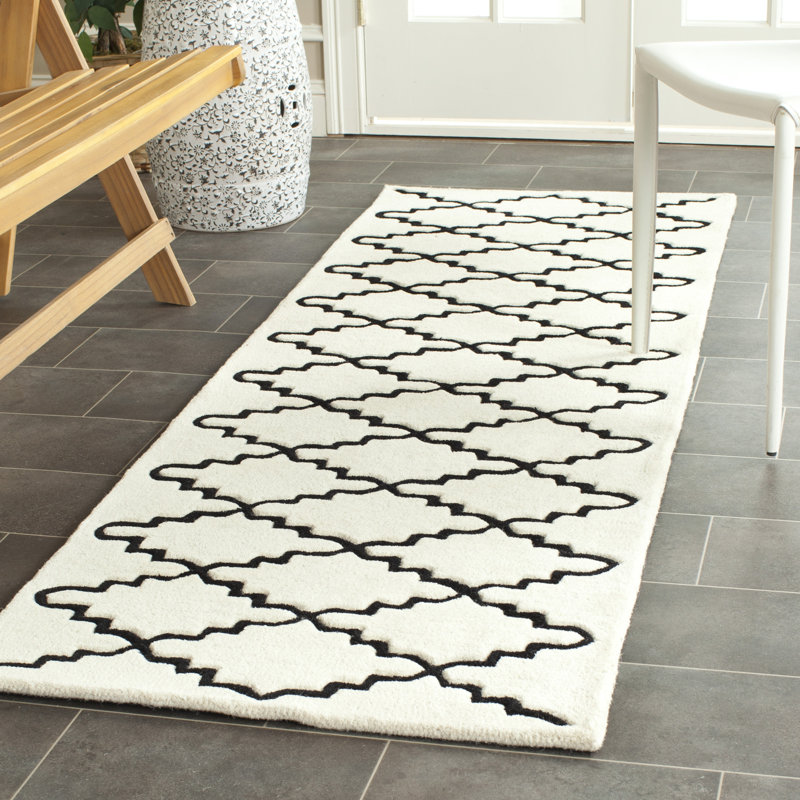Carolene Hand Tufted Wool Geometric Rug, Runner 2'3" x 7'