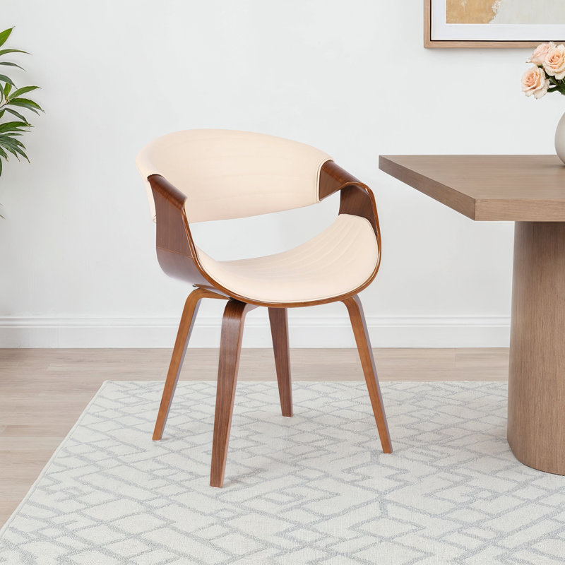 Chaise avec accoudoirs rembourrée Arabelle, Noyer, Similicuir crème