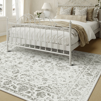 Machine Washable Vintage Floral Area Rug With Non-Slip Backing