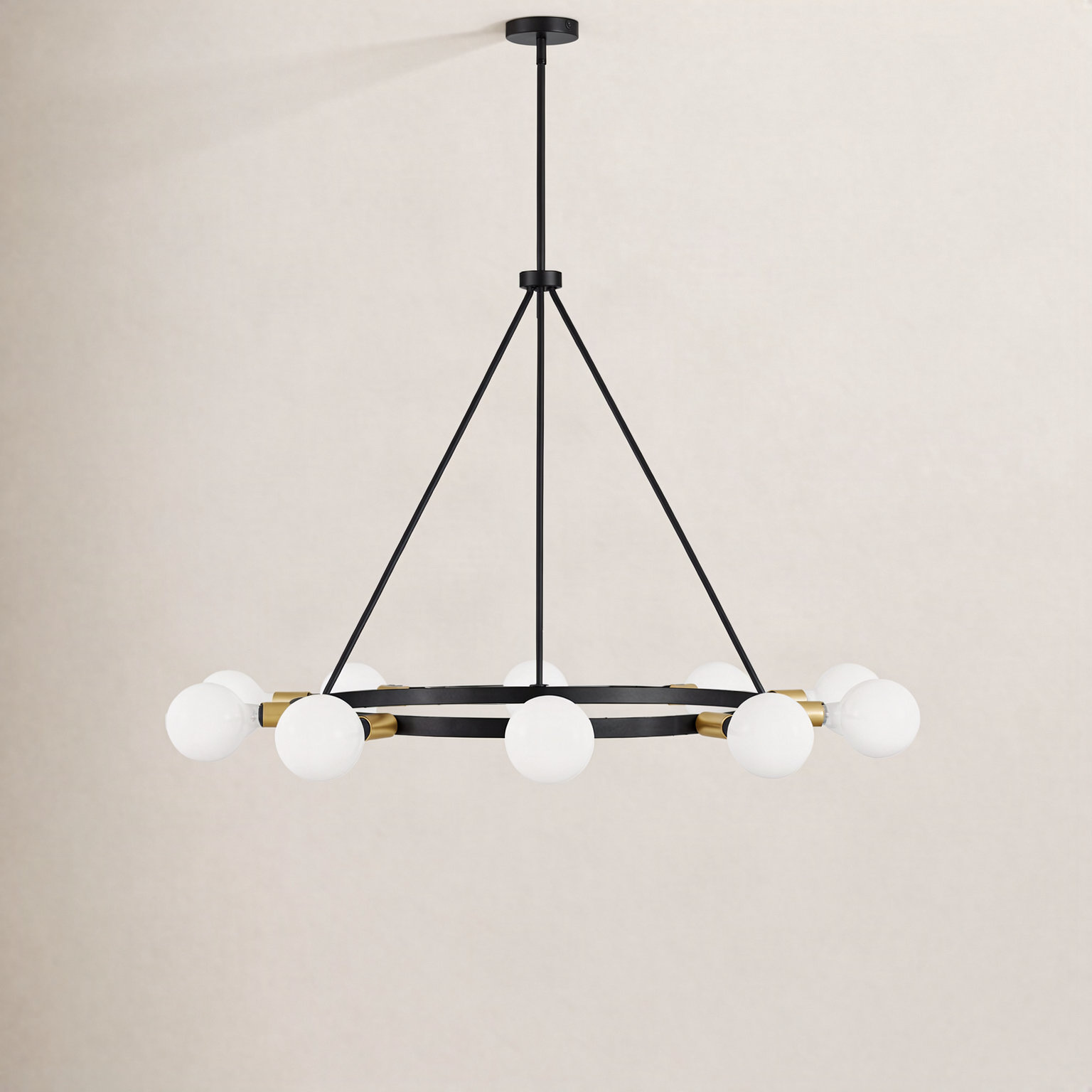 Carolee Chandelier, Black