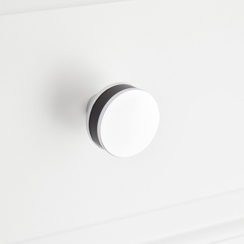 Bouton d'armoire rond 1-1 / 2 po Lazzara en cuir noir, Chrome poli