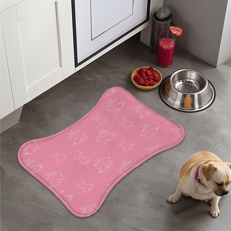Soft Springtime - 1 Piece Bone Shape Feeding Mat