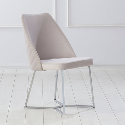 Darioush Fabric Parsons Chair in White -  Orren Ellis, 5814A1DF6C8C4CD3940332F8356D0DA1