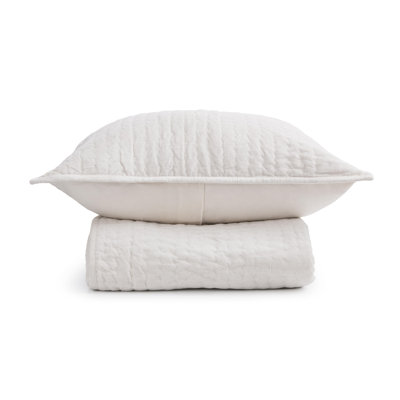 Bari 2-Piece Velvet Rayon Quilt Set
