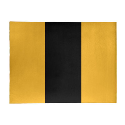 Tapis doré/noir rayé
