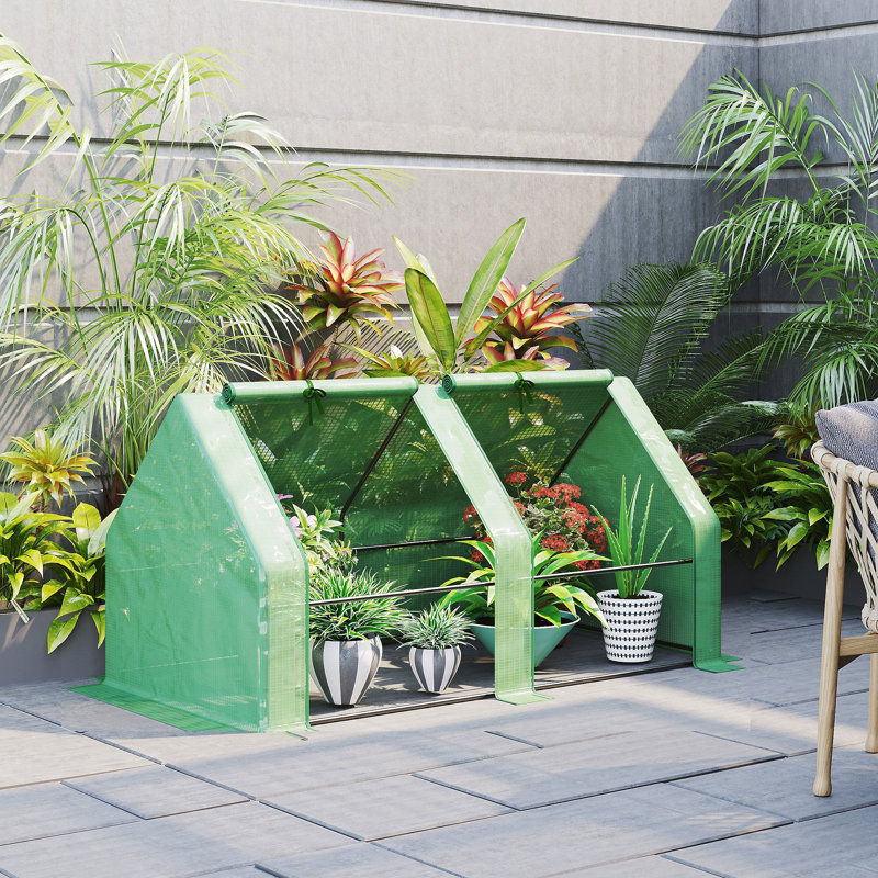 Mini jardin extérieur de serre portative 6 pi x 3 pi x 3 pi Outsunny